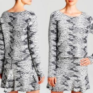 Townsen Anna Soft Rugged Hem Sweater